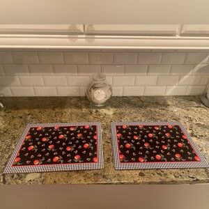 Vintage April Cornell For Silvestri Black Fruit Placemat Set Of 2 Cork